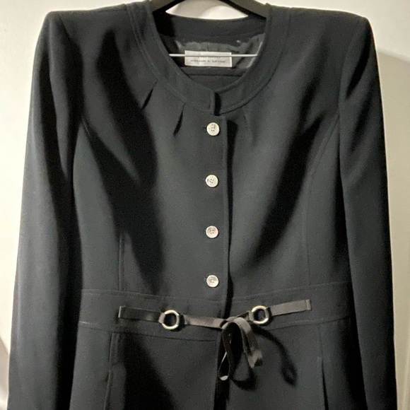 Women’s Skirt Suit size 18 - Picture 2 of 3